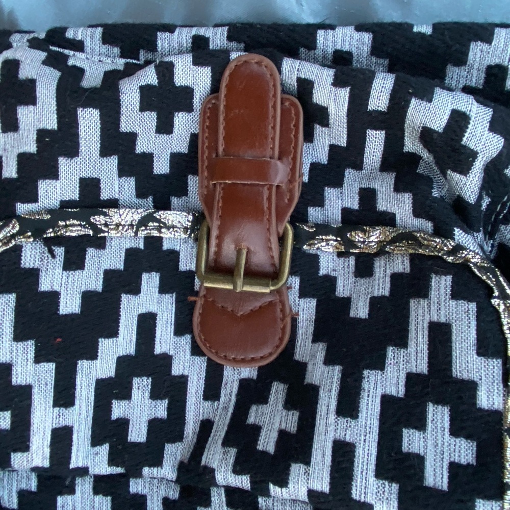 Nwot Print Backpack - image 7